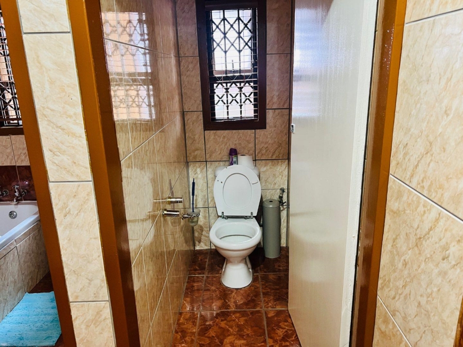 3 Bedroom Property for Sale in Mmabatho North West